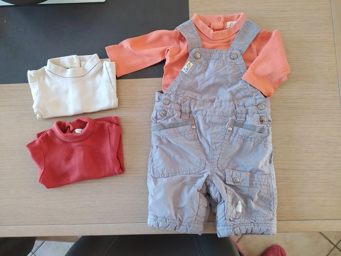 Salopette + lot de T-shirts