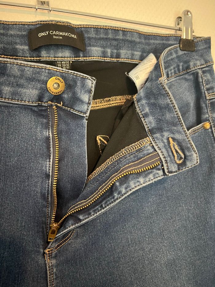Jean skinny bleu foncé taille 48 Only Carmakoma - photo numéro 3