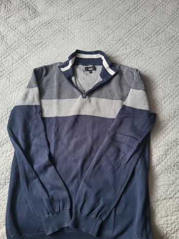 Pull bleu marine