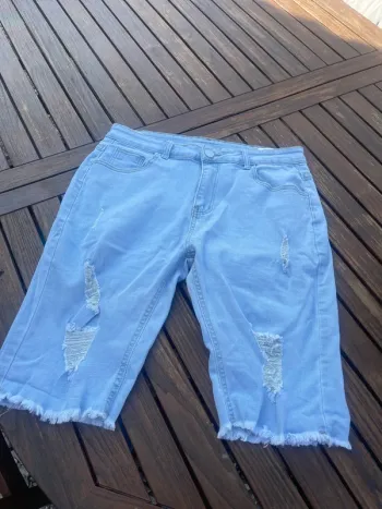 Bermuda taille M Shein