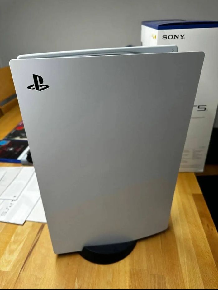 PlayStation 5 - photo numéro 2
