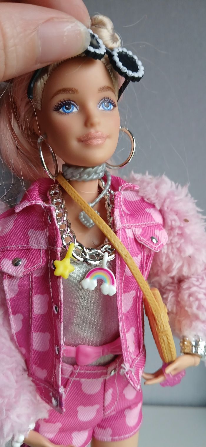 Lot barbies extra - photo numéro 5