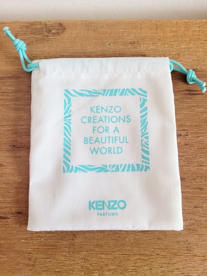 Manchette Kenzo World - photo numéro 3