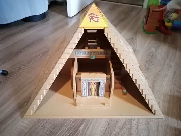 Pyramide playmobil