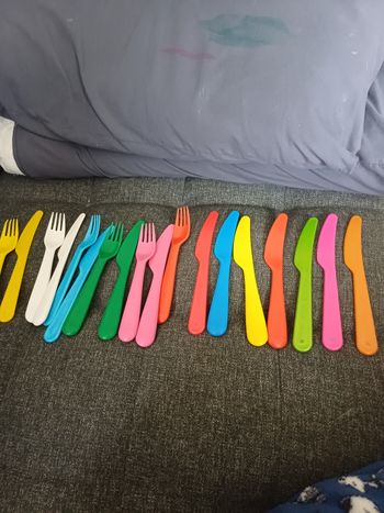 Lot de 18 couverts bébé 