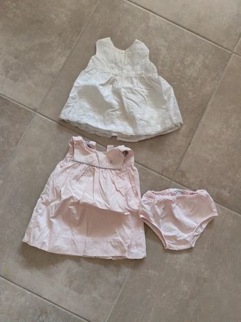 Lot 2 robes bébé fille 1 mois
