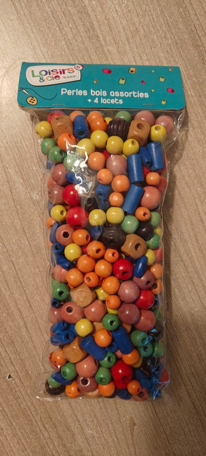 Sachet perles en bois neuf