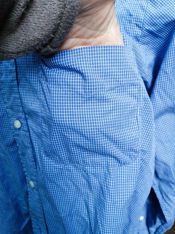 Chemise bleue et blanche - photo numéro 2