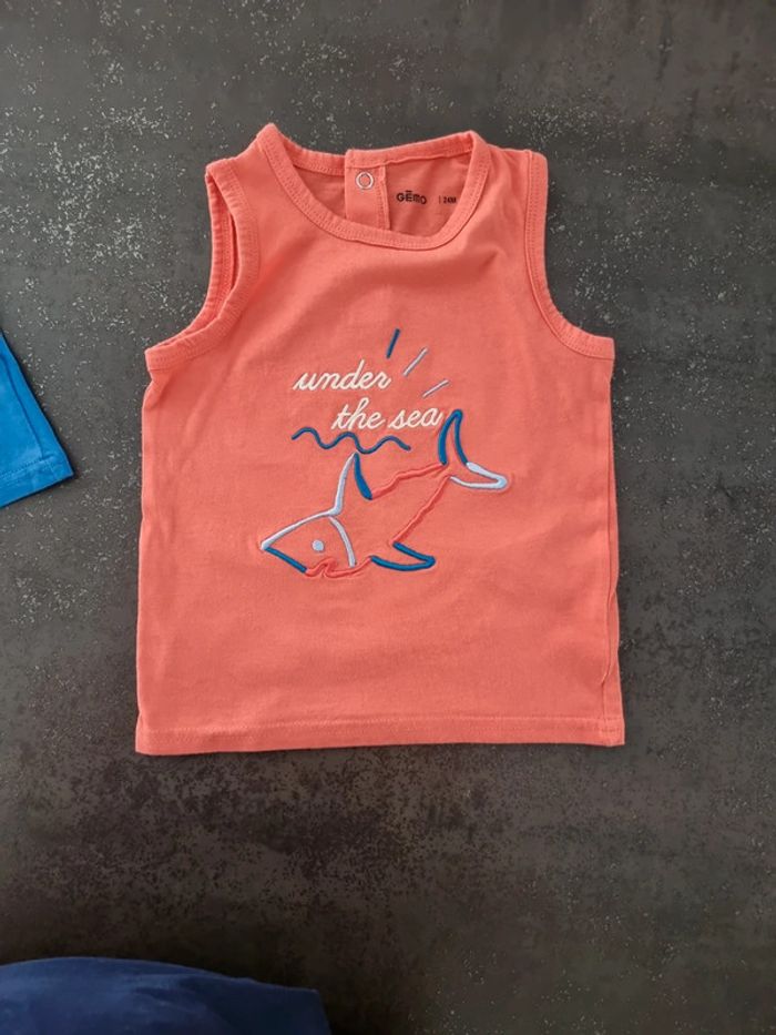 2 débardeurs Gemo en 24 mois - photo numéro 3