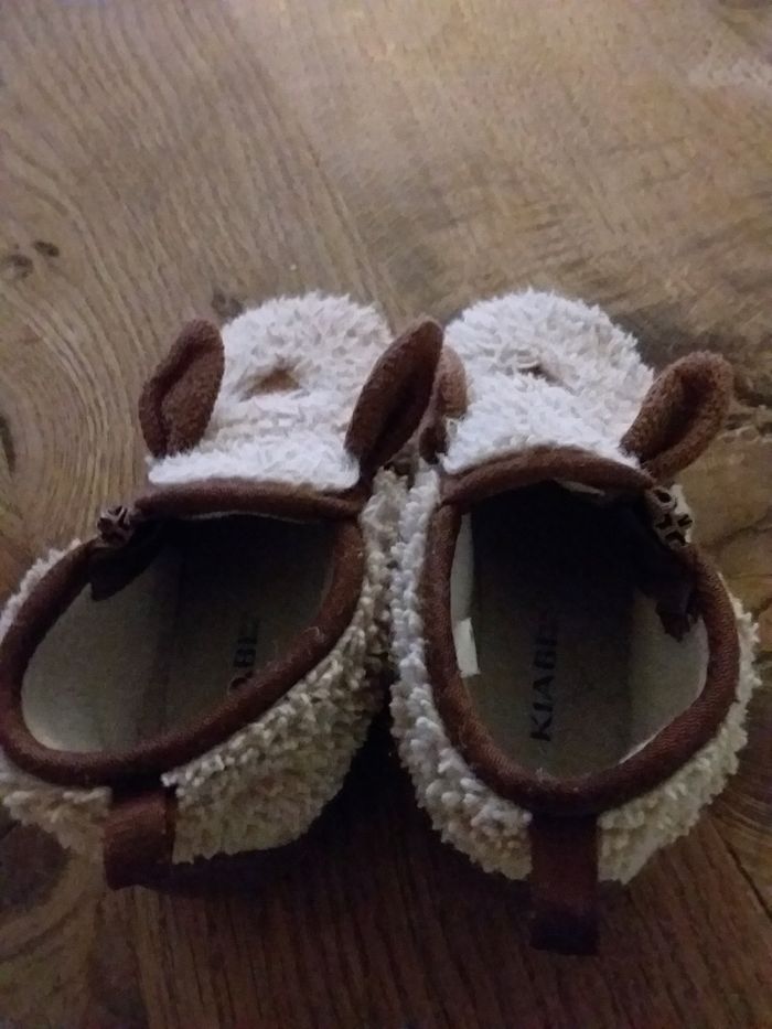 Pantoufles taille 21 - photo numéro 2