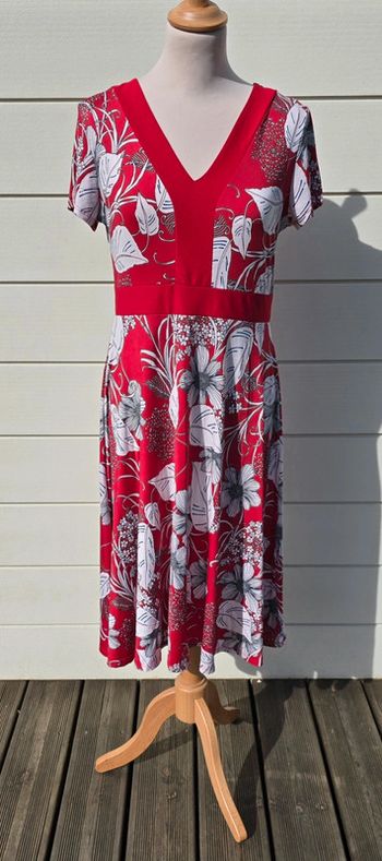 Robe fleurie Taille 38