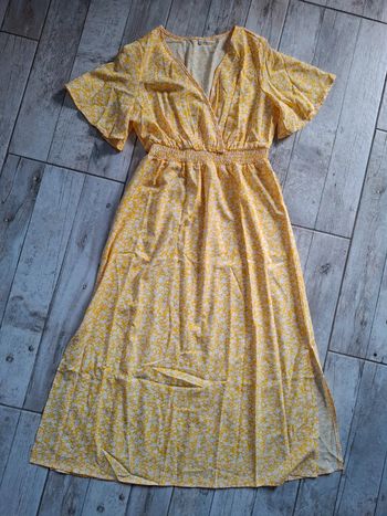 Robe jaune
