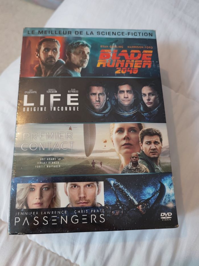 Coffret DVD neuf science-fiction
