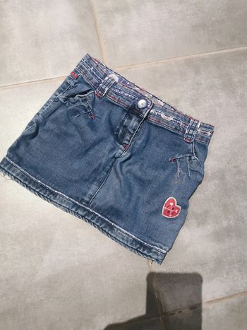 Jupe orchestra 7 ans très bon état