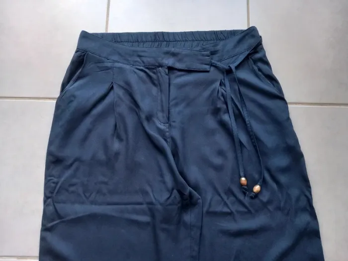 Pantalon d'été femme Gemo T44. - photo numéro 2