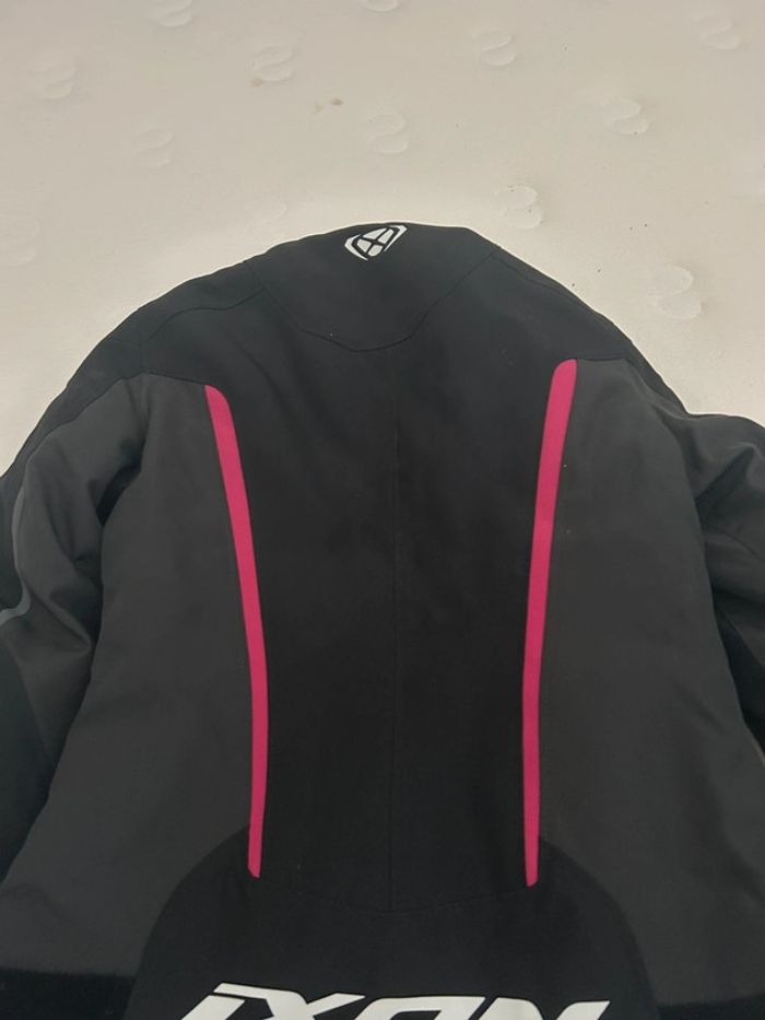 Blouson de moto ixon femme noir et rose taille M comme neuf - photo numéro 6