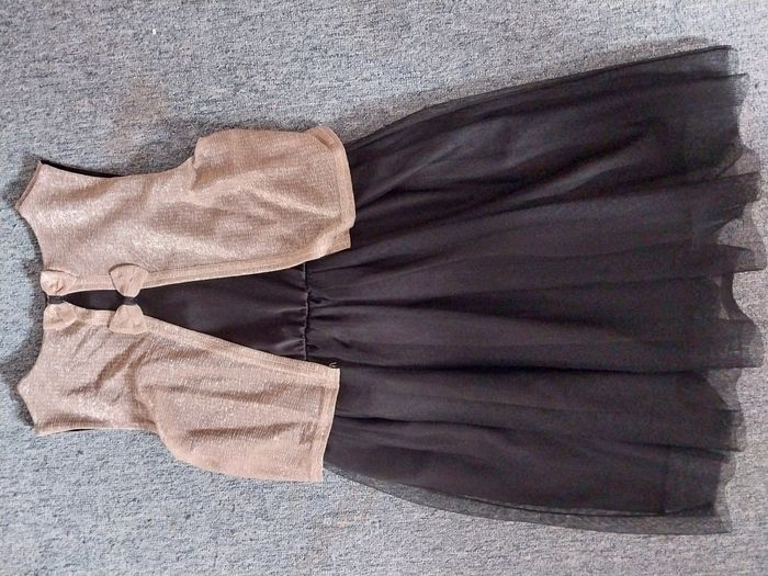 Robe de Fêtes, Réveillon, Noël Fille Taille 10 ans - photo numéro 3