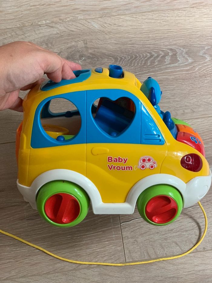 Voiture baby vroum de chez vtech - photo numéro 3