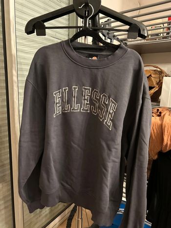 Sweat-shirt gris Ellesse