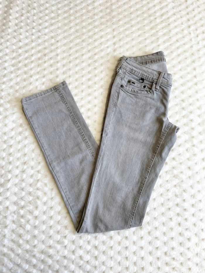 Jean gris mango