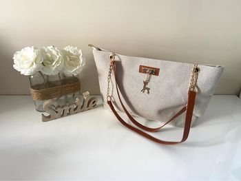 Sac à main porté épaule