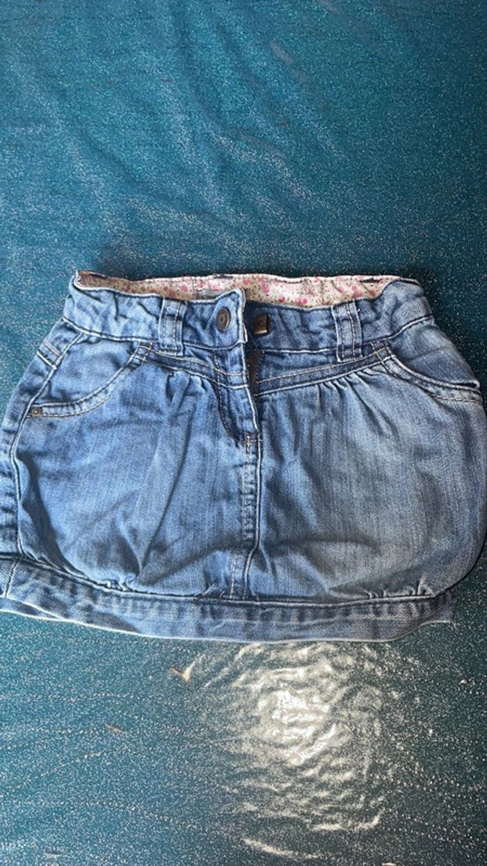 Jupe en jeans t 4 ans