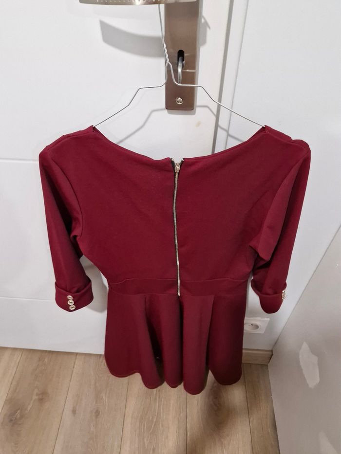 Robe bordeau - photo numéro 2