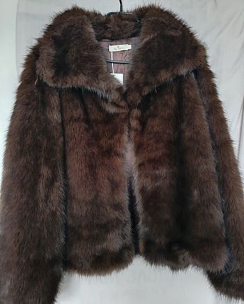 Veste fausse fourrure 