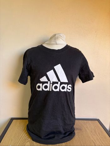 T-shirt garçon taille 140