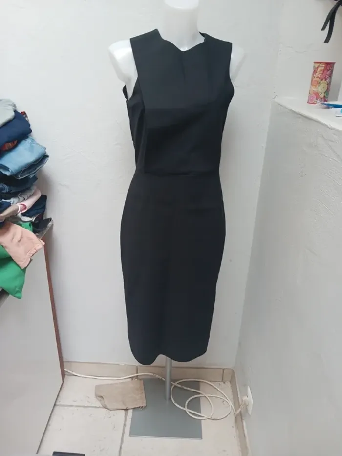 Magnifique robe noir T36