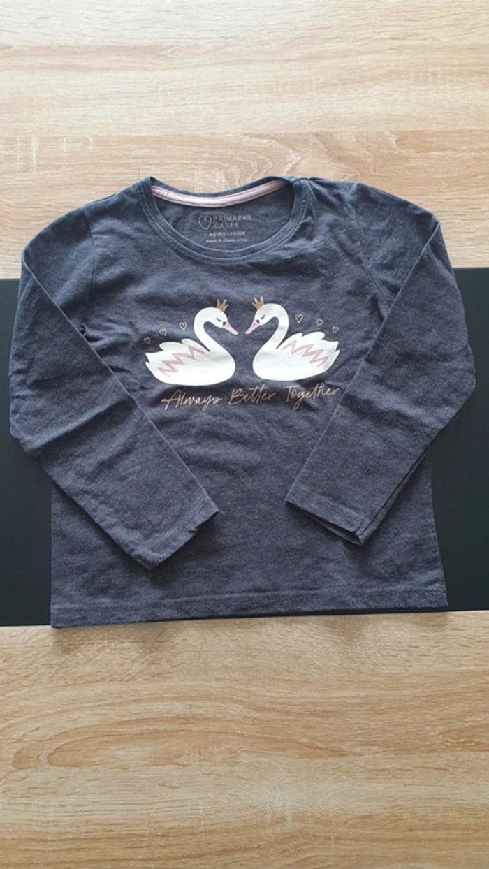 Tee-shirt manche longue 4-5 ans (110cm)