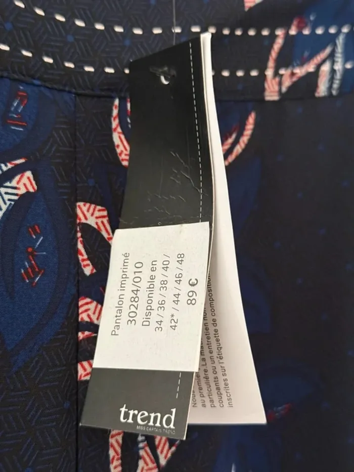 Superbe pantalon fluide fleuri jambes larges neuf avec étiquette Miss Captain Trend 🌸 42 - photo numéro 3
