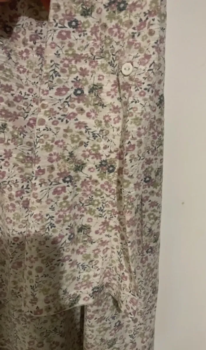 Tunique fleurie KIABI – Taille 46/48 - photo numéro 4