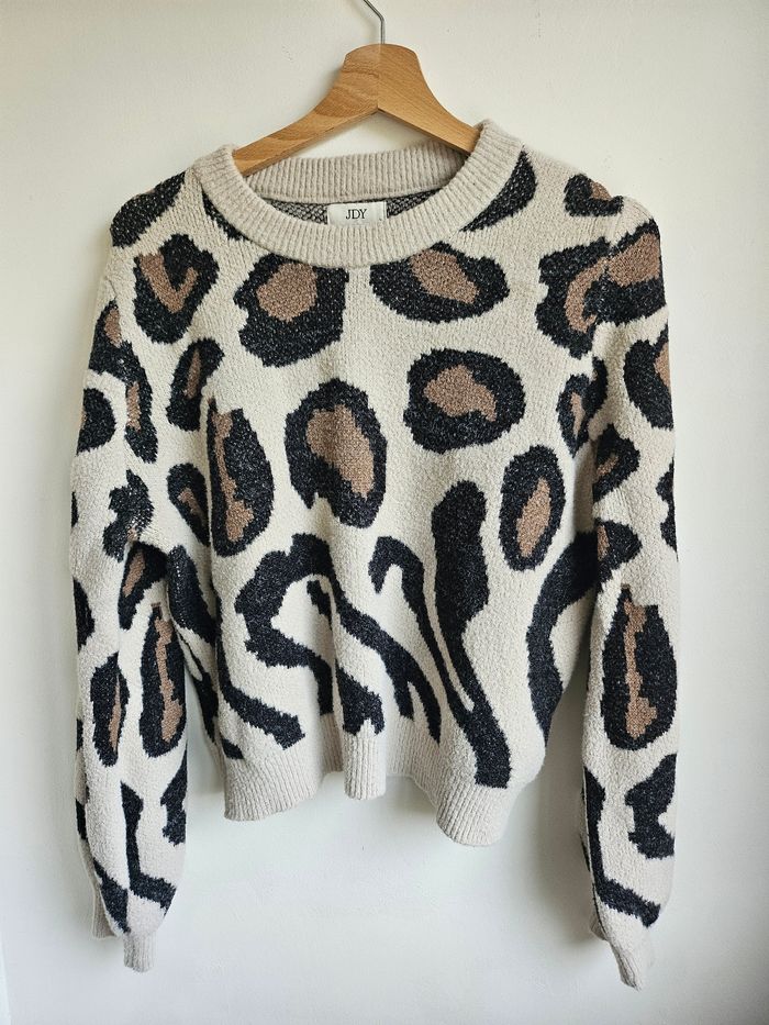 Très beau pull JDY motifs Zébrés / animal L