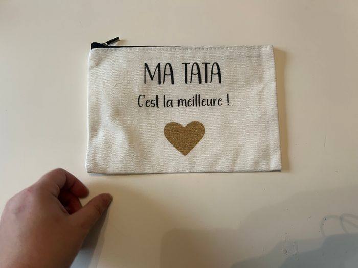 Pochette / Trousse à maquillage NEUVE à offrir à votre tante / tata - photo numéro 2
