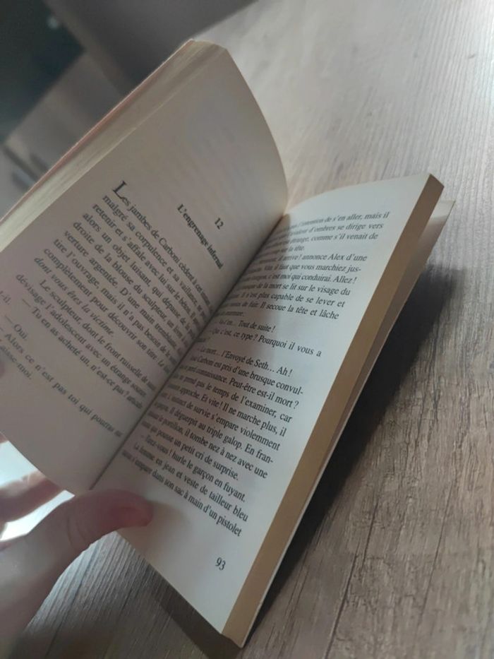 Le livre dont vous êtes la victime - photo numéro 4
