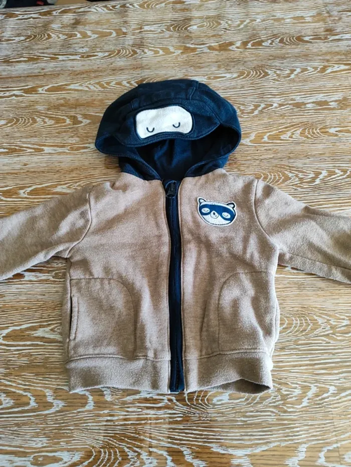đ veste zippĂ©e taille 6 Mois đ