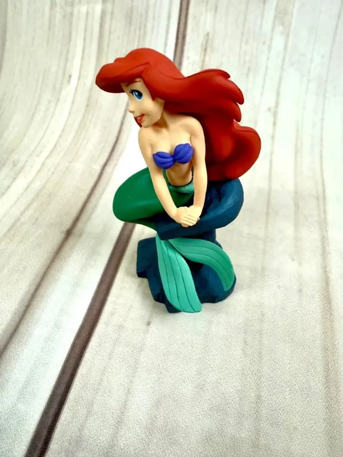 Petite figurine gashapon import Japon Disney - Ariel la petite sirène - photo numéro 8