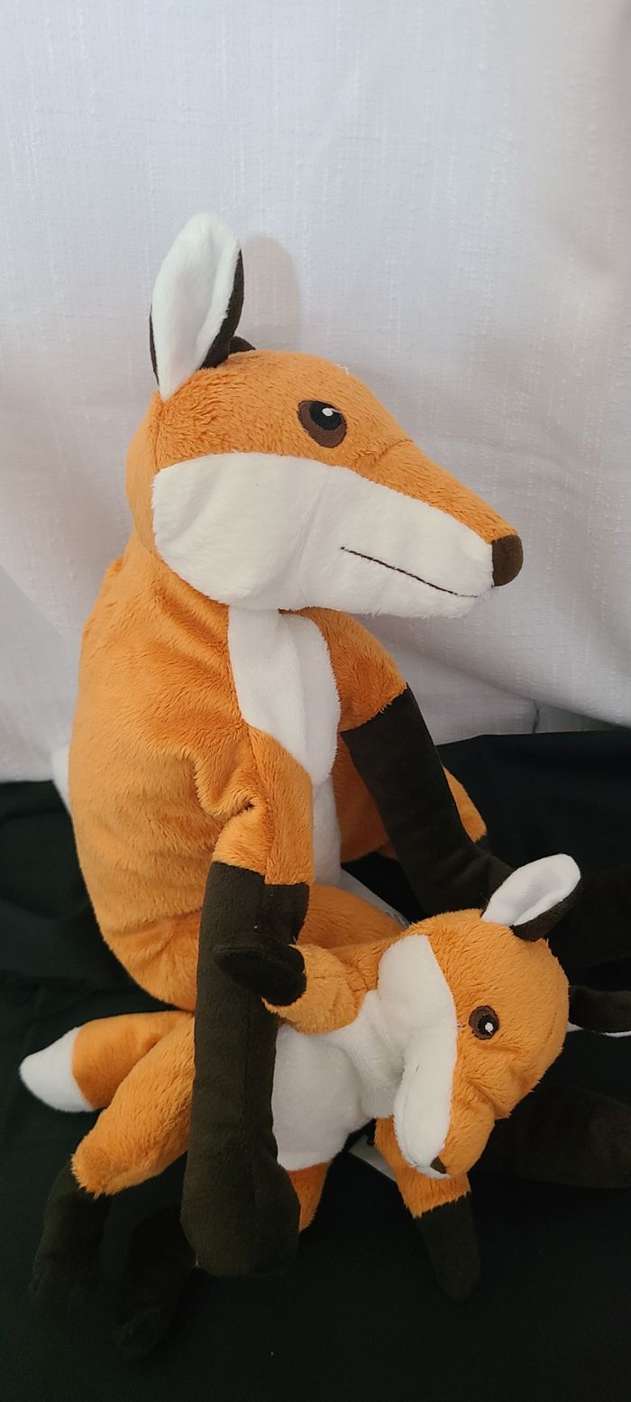 Renard IKEA  doudou peluche avec bébé orange et noir - photo numéro 4