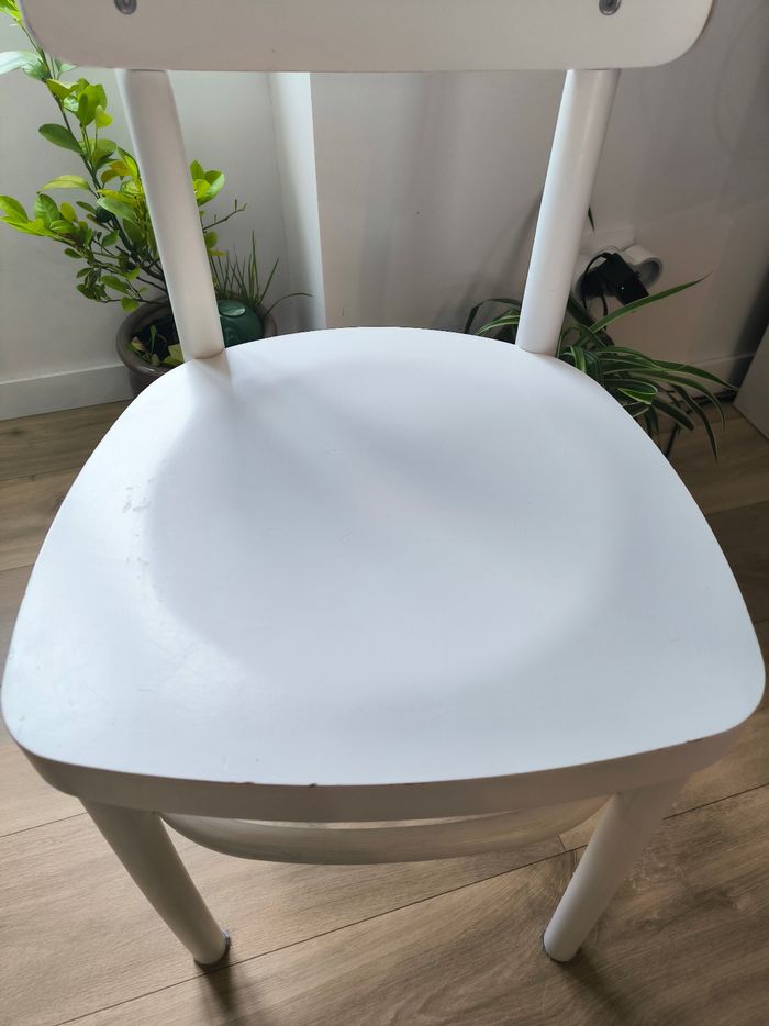 Chaise de table IKEA modèle IDOLF - photo numéro 2