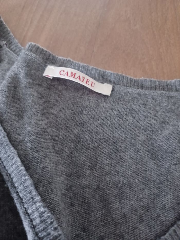 Pull col en v - photo numéro 5