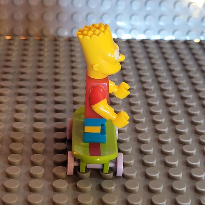 Minifigure / Figurine 🍩 The Simpsons 🍩 Bart - photo numéro 4