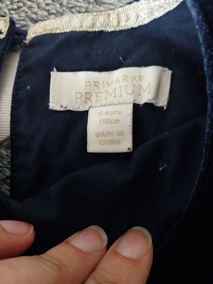 Robe velours 6 ans - photo numéro 3