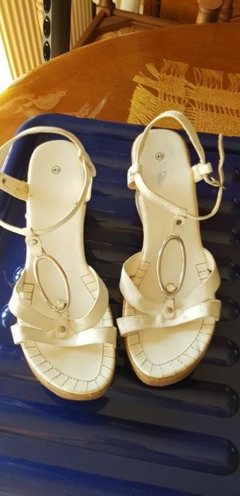 Sandales compensées en 40