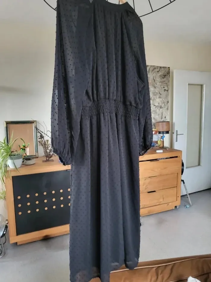 Robe noire neuve Paprika 48 50 magnifique - photo numéro 6