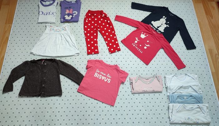 Lot vêtements fille 24 mois