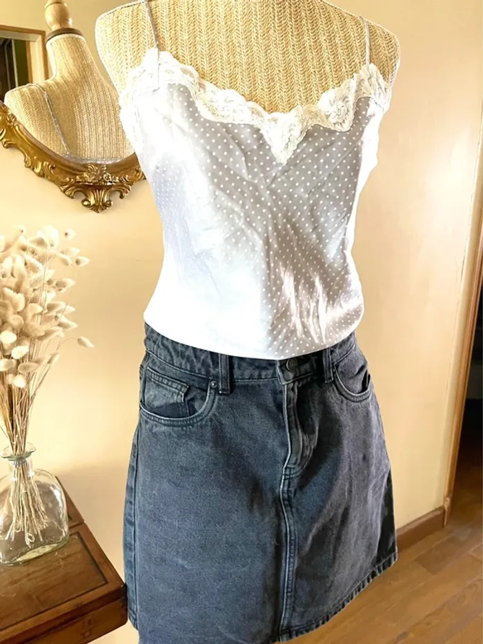 Sublime Top fine bretelle à Pois satiné et dentelle blanche taille 36 Côté Femme - photo numéro 3