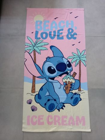 Serviette de plage stitch 