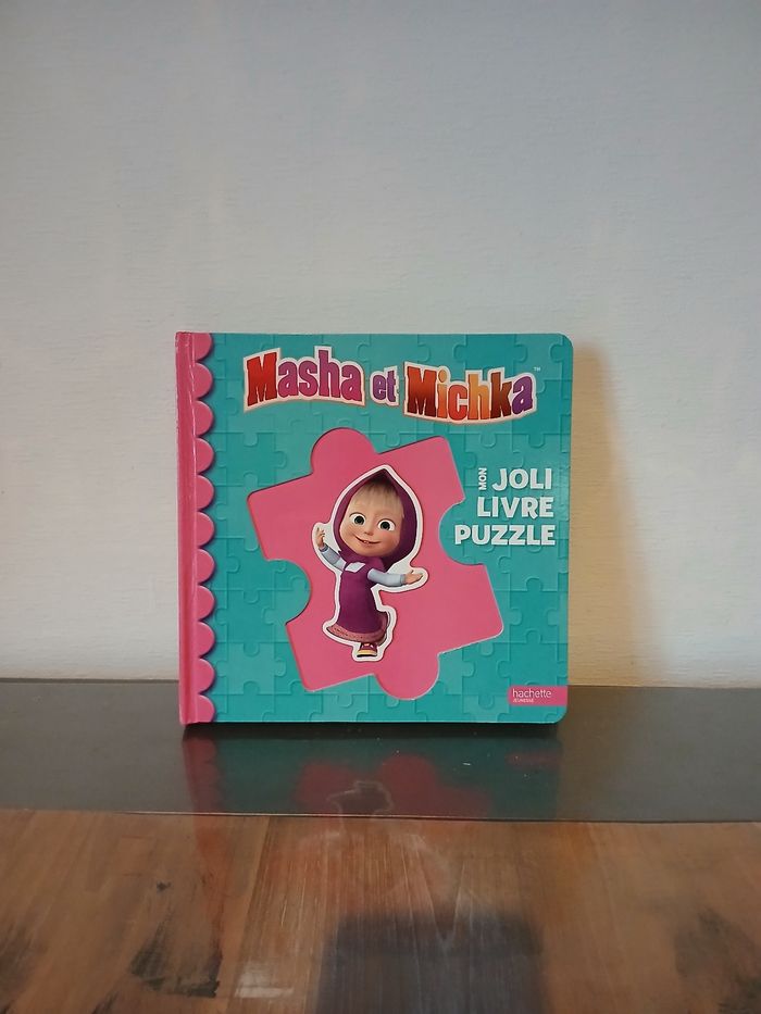 Livre puzzle Masha&Michka