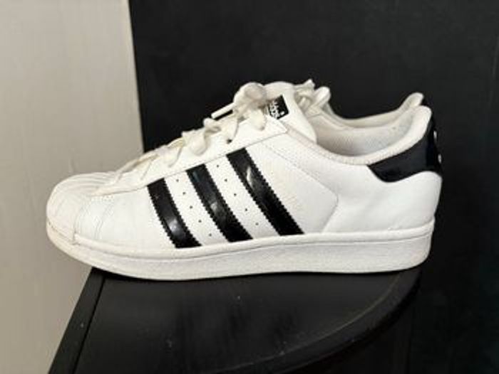 Adidas superstars - photo numéro 3